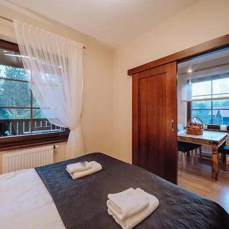 Dolina Wikingow Oye 13 * شكلارسكا بوريبا